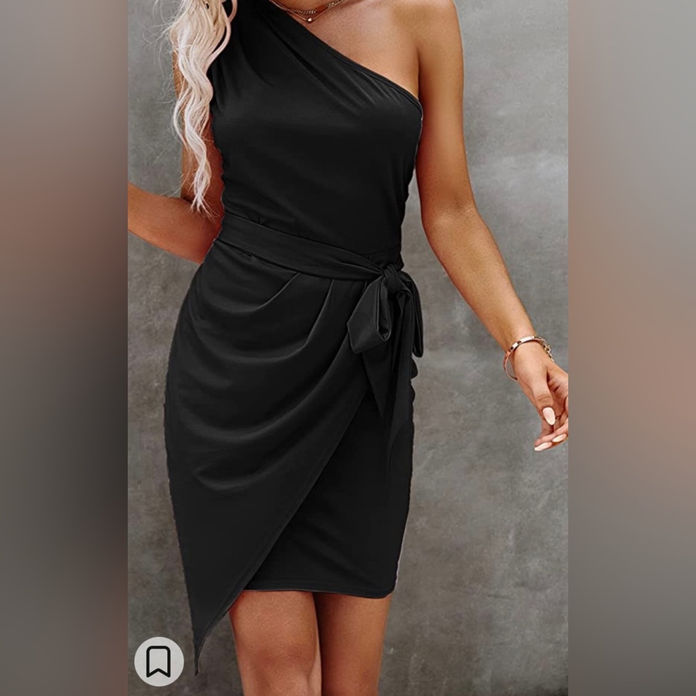 Black One Shoulder bodycon dress with belt